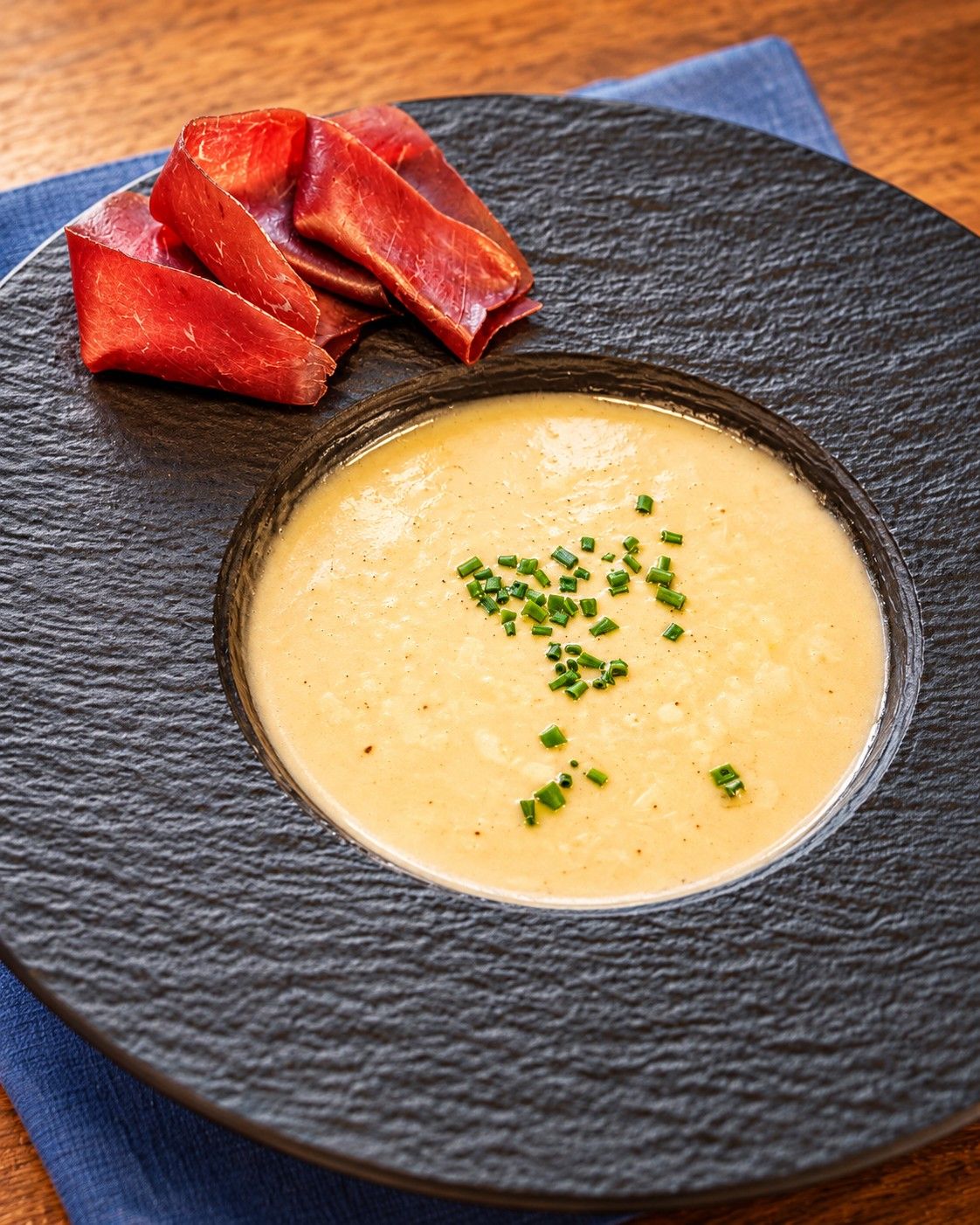 Heusuppe mit Bündnerfleisch
